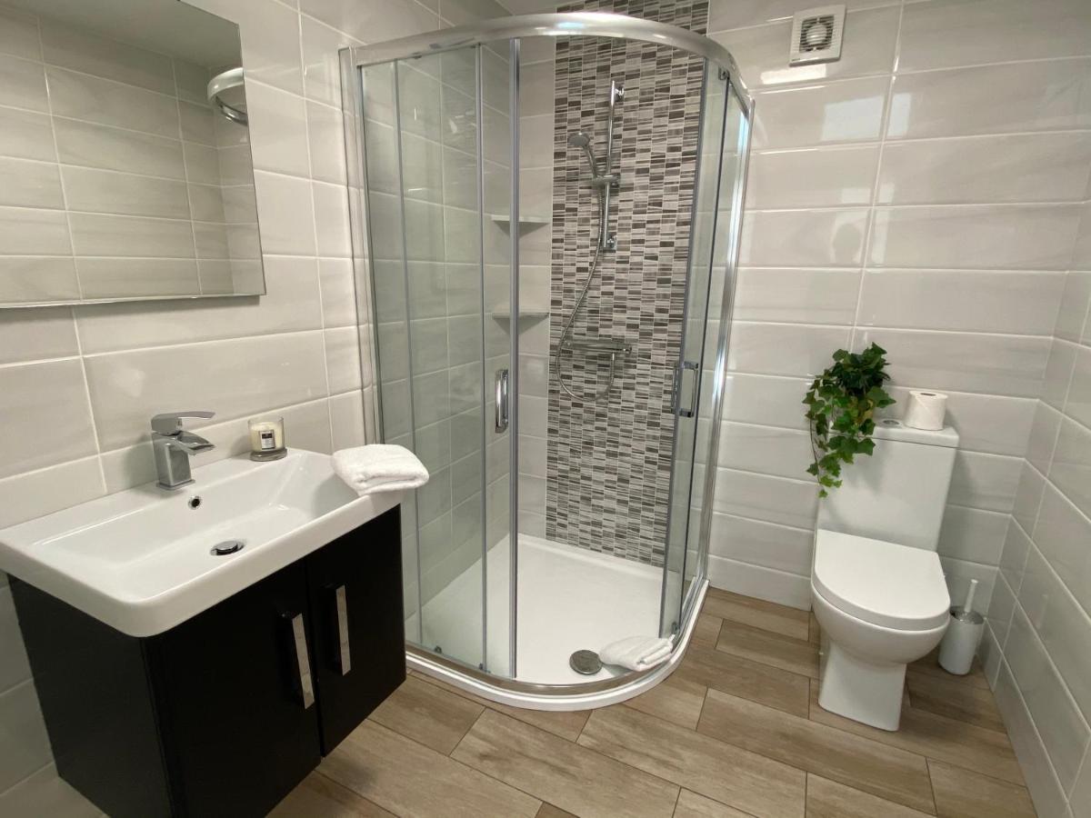 Apt 4 - Silver Spruce Apartment Killarney Exterior foto