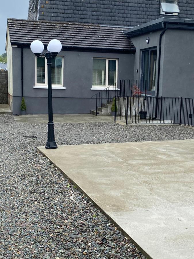 Apt 4 - Silver Spruce Apartment Killarney Exterior foto
